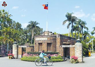 保障书生议政权力 遏制庸昏滥权