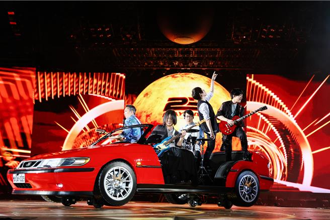 五月天23日起在高雄世運主場館開唱。（相信音樂提供）