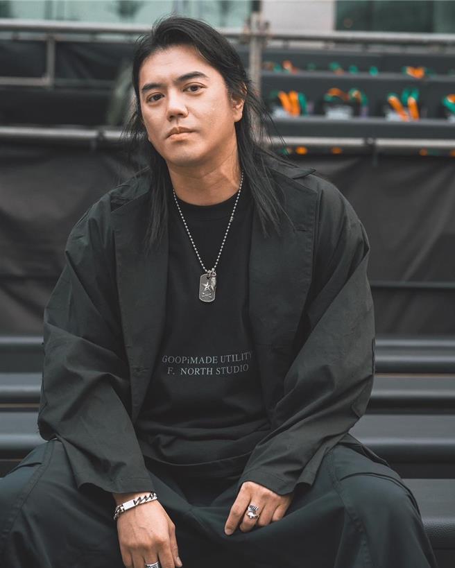 製作人B2（陳彥銘）回應當時狀況。（翻攝陳彥銘臉書）