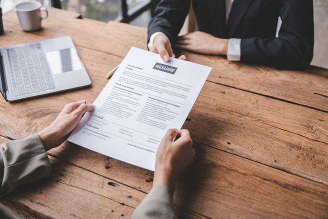 南韩求职者普遍将薪资作为入职的最优先考量。（示意图：shutterstock/达志）