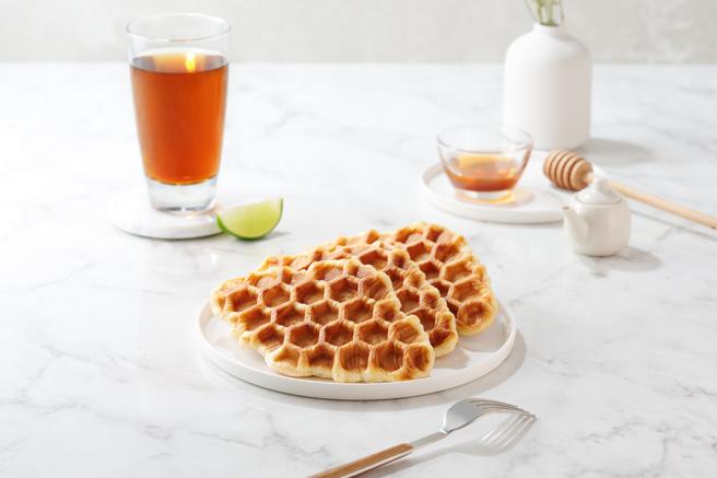 大润发买1送1推荐，枫巢扁可颂优惠价35元。（大润发提供）