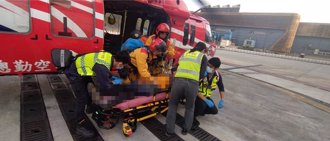 男攀南三段急性腹膜炎 黑鹰直升机吊挂送医