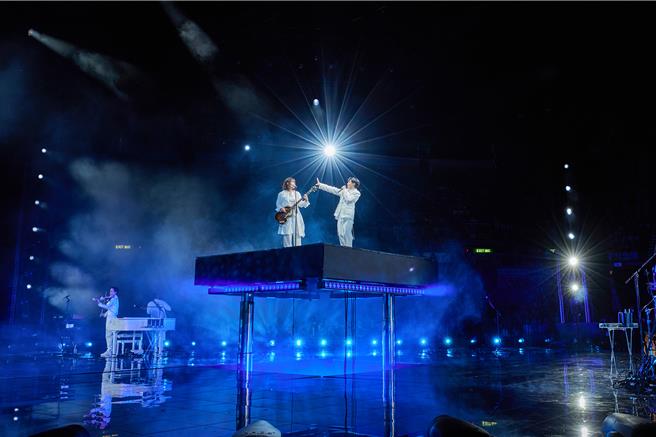 蘇打綠24日在香港紅館舉辦「二十年一刻」演唱會，一連三場圓滿落幕。（緒風有限公司提供）