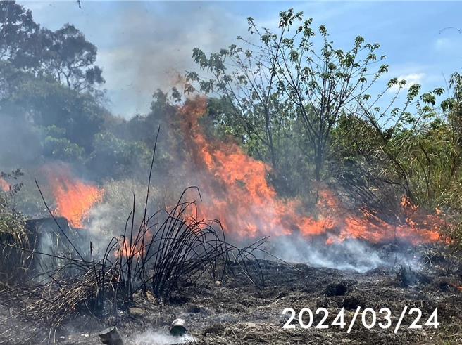 南投縣13鄉鎮公墓1日至24日已發生129件公墓火警，其中草屯鎮30件最多。（民眾提供／楊靜茹南投傳真）