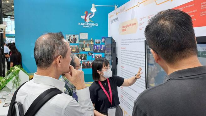 客制化智农仪表板-「我的农来讯」，可以作为农友智慧农业的入门。（图片来源：高雄市农业局提供）