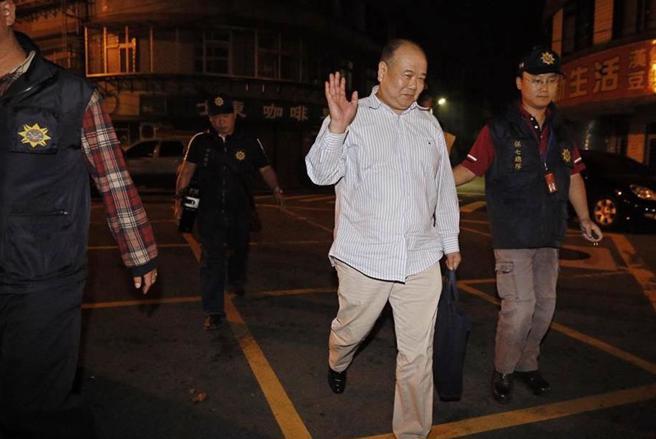 陈仲明被控违反选罢法，士林地院开庭，陈等人均认罪。（资料照）