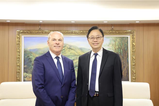 加拿大駐台北貿易辦事處代表倪傑民訪桃園。(秘書處提供／蔡依珍桃園傳真)