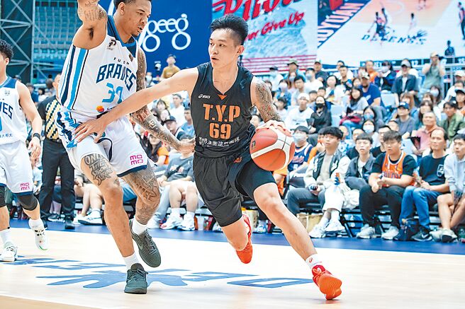 盧峻翔攻下生涯新高40分，助領航猿搶到4連勝。（PLG提供）