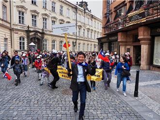 高雄國小生勇闖布拉格音樂節 成功奪金讓國旗在捷克飄揚
