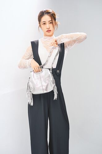 張語噥咬牙買房期許大發