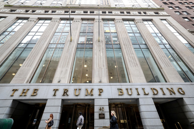 图为纽约市华尔街40号的川普大厦。（资料照／路透社）