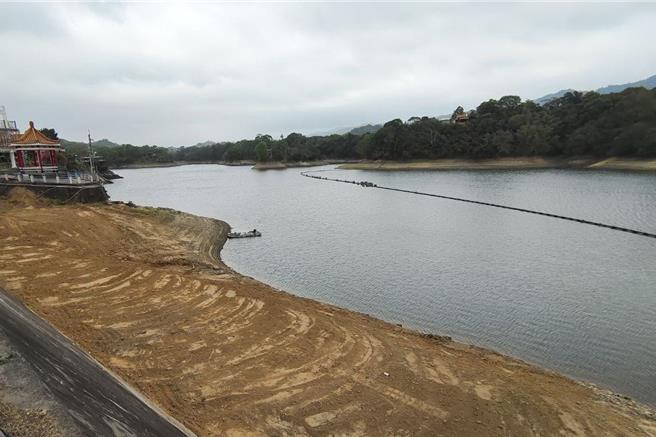 明德水庫等苗栗3大水庫水情都是入不敷出。（苗栗縣政府提供／李京昇苗栗傳真）