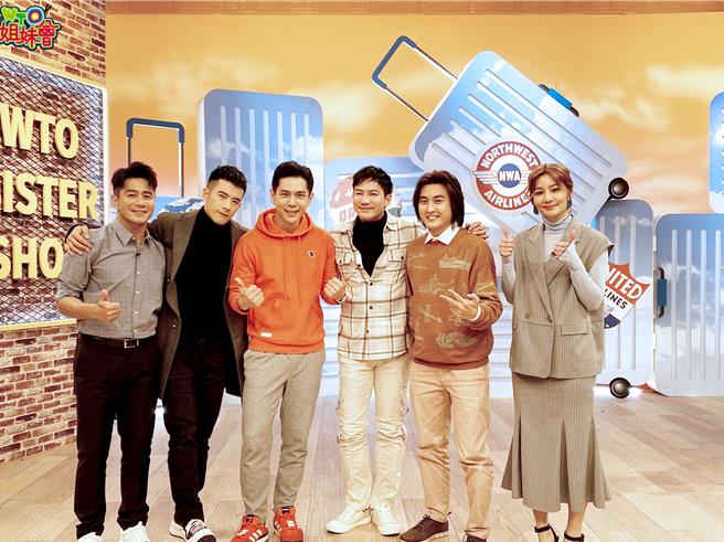 郭彦均（左起）、JR、祖雄、邹承恩、黄靖伦、莎莎同台讨论亲子教育。（八大提供）
