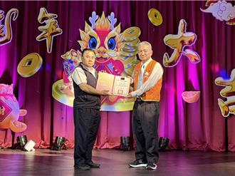 旺旺公益演唱會到新北仁愛之家 慰勞長者