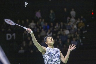 西班牙大師賽》首局化解對手4個局點 周天成直落二晉級