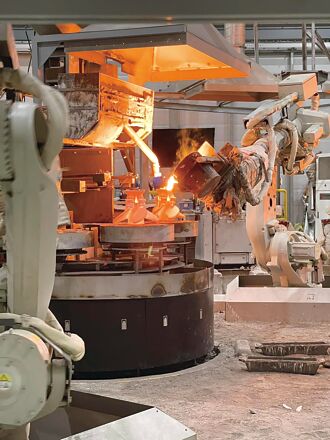 翰德AI自動化精密鑄造工廠 效率驚人