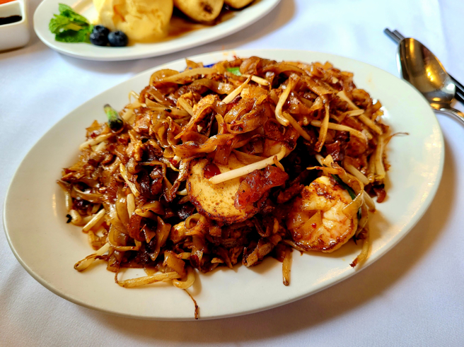 食安专家韦恩说，素食不一定就安全，白米饭等麵食类指要放凉到隔餐，就有仙人掌杆菌污染的风险。（示意图，shutterstock／达志）