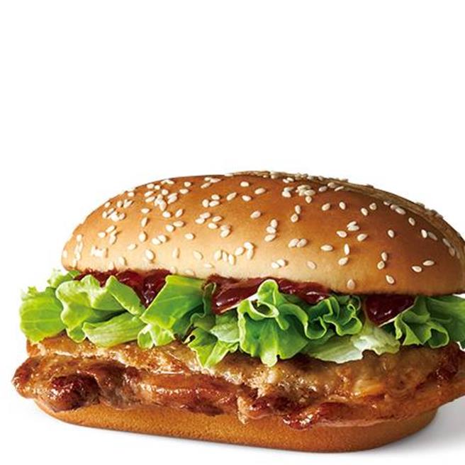 麥當勞「板烤雞腿堡」，單點84元、經典套餐149元。（麥當勞提供／朱世凱台北傳真）