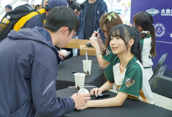 台鋼雄鷹應援團「Wing Stars」的「一粒」。（資料照，台鋼雄鷹提供）