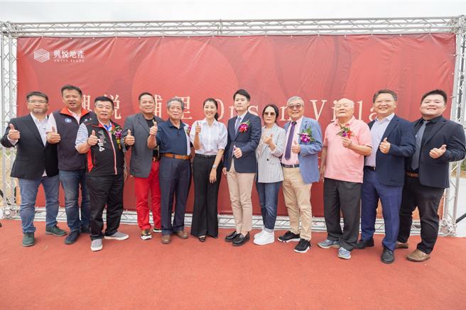 兴悦埔里温泉会馆力拚2025年底率先完工营运，南投县长许淑华等人盼发挥正面鼓励效果，吸引更多业者加速进度，带动福兴温泉区发展。（南投县政府提供／杨静茹南投传真）