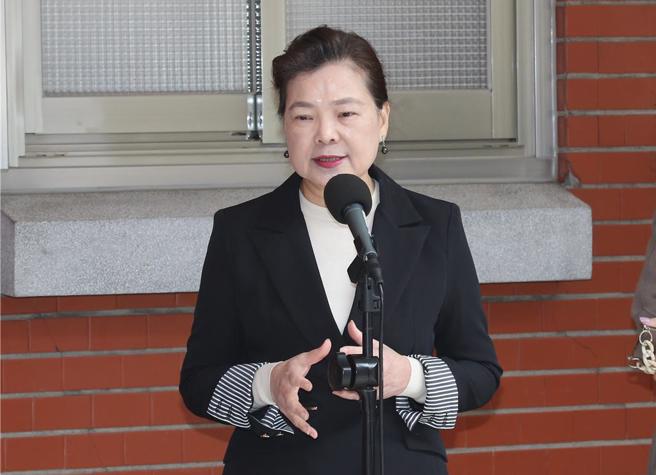 经济部拍板4月起电价全面上涨，经济部长王美花警告业者，「不应以涨电价为由调涨物价」。（资料照，姚志平摄)