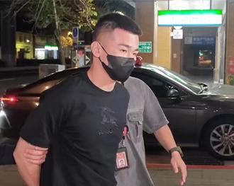 狠砸吴姗儒咖啡店 2黑衣人辩「不满吴宗宪主持风格」警追藏镜人