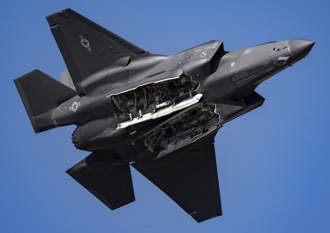 改买F-35最新版战机 它一心要「治病」