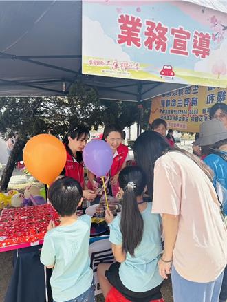 虎尾就業中心走進人潮擺攤 2場活動吸引200人求職