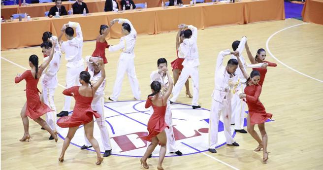 培养优质的运动舞蹈选手十分不易，除了投入大量心力及金钱外，还必须对舞蹈有高度热忱。（图／读者提供）