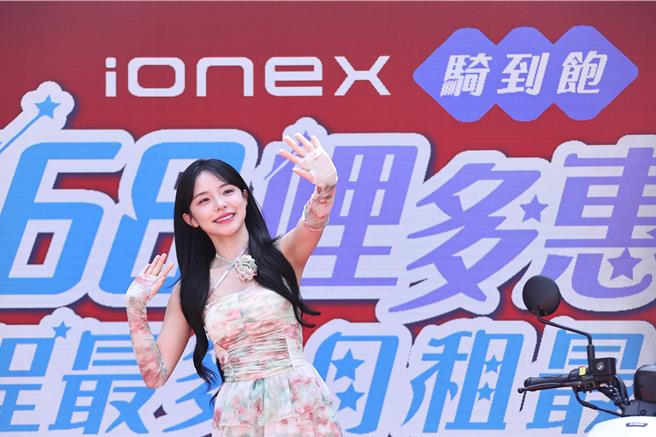 李多慧今顶着艳阳出席活动。（罗永铭摄）