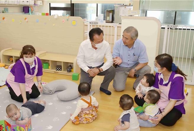 位于嘉义县治特区的太保如亲公共托婴中心1月开始试营运，目前已收托24名未满2岁婴幼儿。（吕妍庭摄）
