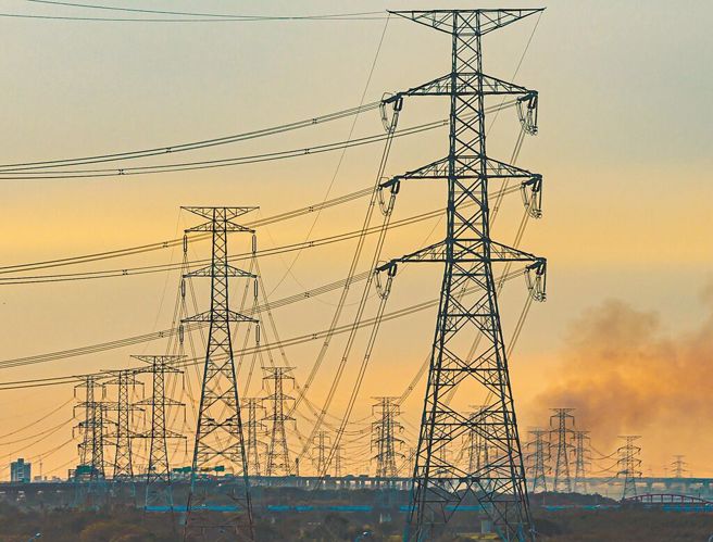 電價若凍漲，曾文生：補貼用意無法發生、台電累積虧損。（圖／本報資料照片）