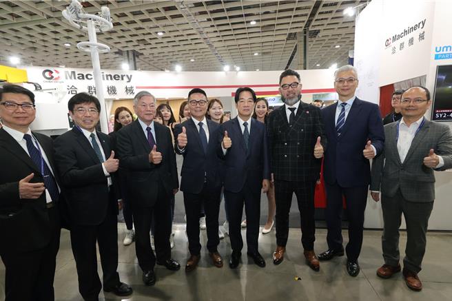 副總統賴清德28日出席「2024台灣國際工具機展」(總統府提供)