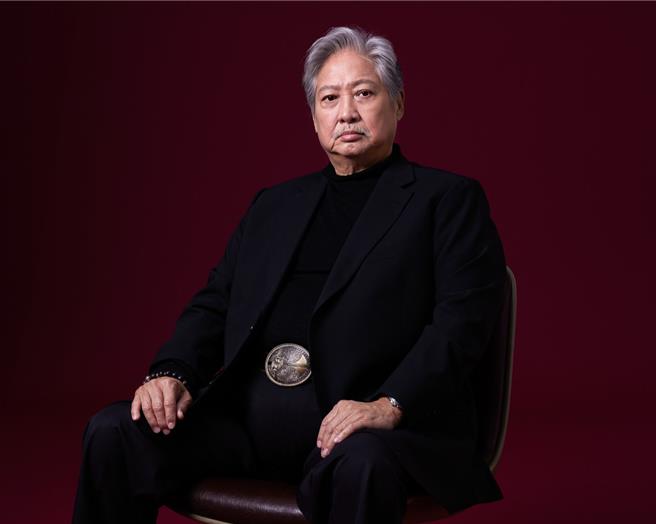 洪金宝获颁第42届香港电影金像奬终身成就奖。（香港电影金像奖提供）