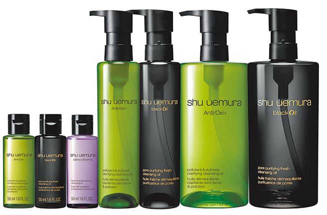 SOGO忠孝馆shu uemura抹茶精萃洁顏组，价值9911元、优惠价6300元，限100组。（SOGO提供）