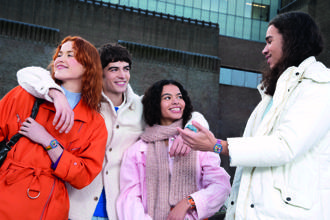 SWATCH聯手Tate Gallery美術館  把藝術品戴在手腕