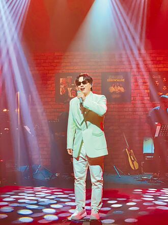 萧煌奇拥3房乐当包租公