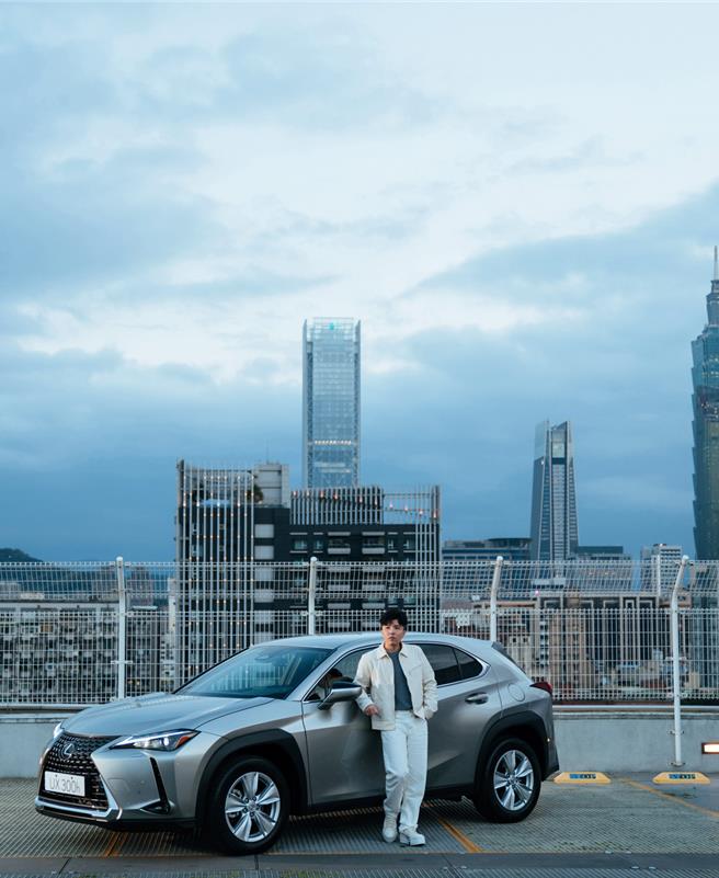 小宇受邀为LexusUX创作主题曲及拍摄形象影片。（喜鹊娱乐提供）
