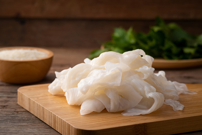 寶林茶室食物中毒案，衛福部次長王必勝29日透露，針對粿條供應商的16件抽驗，全數都未驗出米酵菌酸。（示意圖：shutterstock／達志）