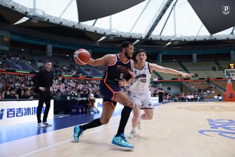 PLG》沃許本攜手密克斯合轟41分 領航猿退攻城獅5連勝