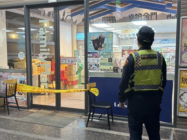 金门地区今（30）日晚间9点多惊传超商抢案。（于家麒摄）