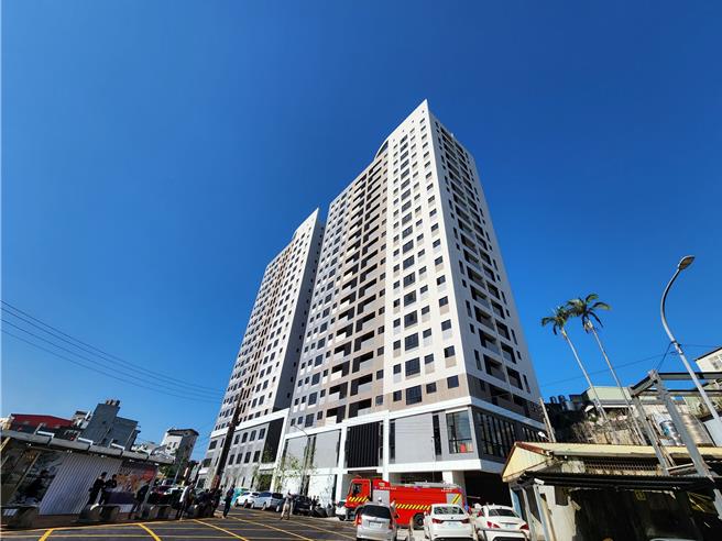 桃園首件公辦都更位於中壢區康樂路及中榮路交叉口。(住發處提供／蔡依珍桃園傳真)