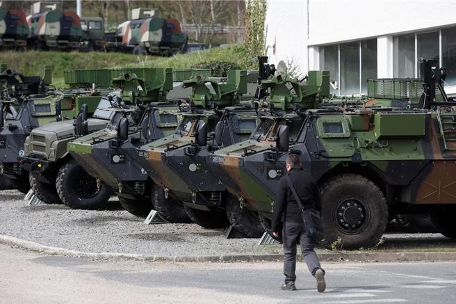 法國將提供給烏克蘭的VAB前線運兵車