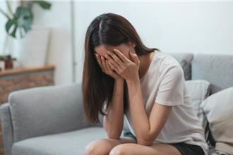 人妻按摩遭摸乳「按外陰」  知名推拿師猛稱「你又白又滑」下場慘了