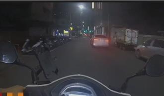 開車搖晃拒攔檢加速逃 警追逐1.5公里逮人！駕駛吞5.6萬罰單