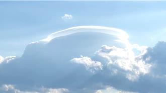 台東驚見飛碟型「莢狀雲」民眾驚呼：外星人現身