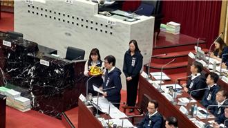 藍頒「四不安」皇冠給陳其邁 綠嗆：冷血扣帽子