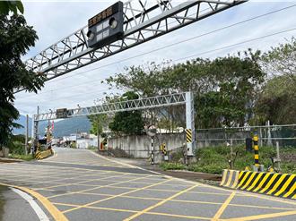 花蓮稻香平交道5岔路口淪「死亡陷阱」 6月有望完成改善