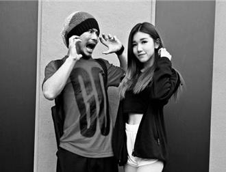 黃明志告別式進行中　「大馬波神」聯繫親屬證實可信度