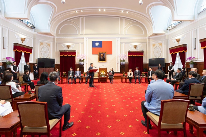 許玉林總會長致詞。(照片/亞洲臺商聯合總會提供)